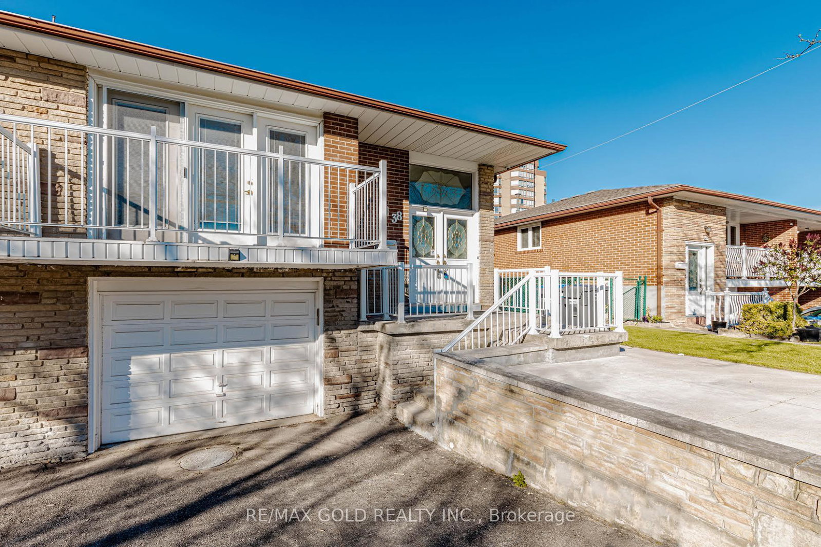 38-achill-crescent-mississauga-ontario-w13165564