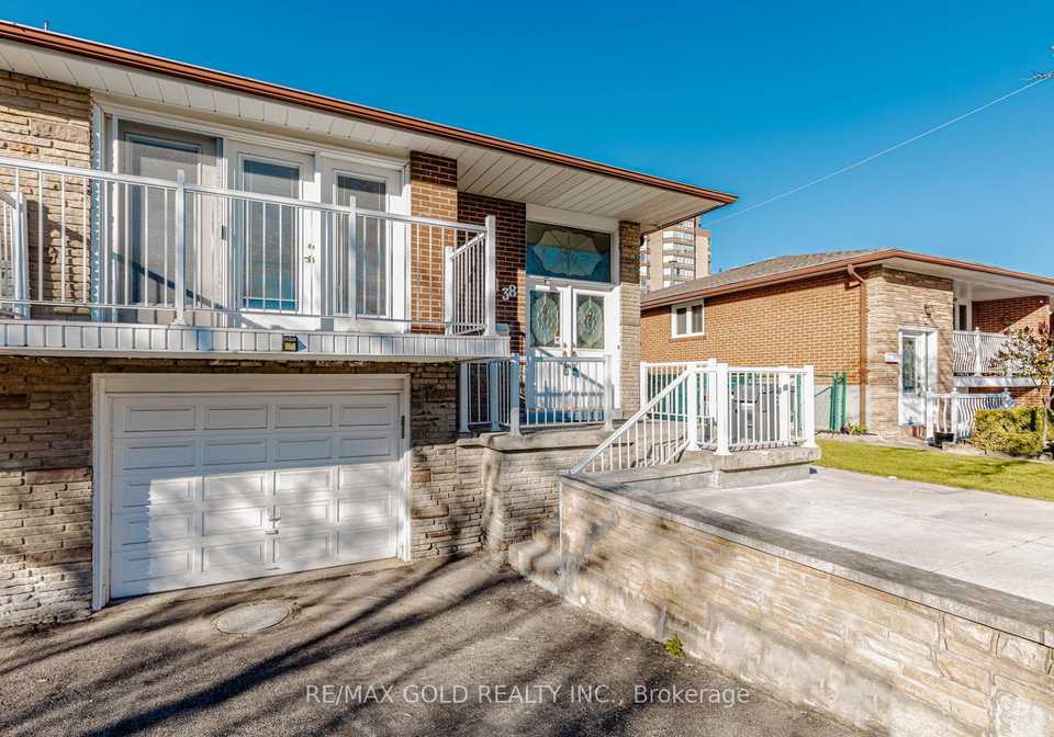 38-achill-crescent-mississauga-ontario-w13165564