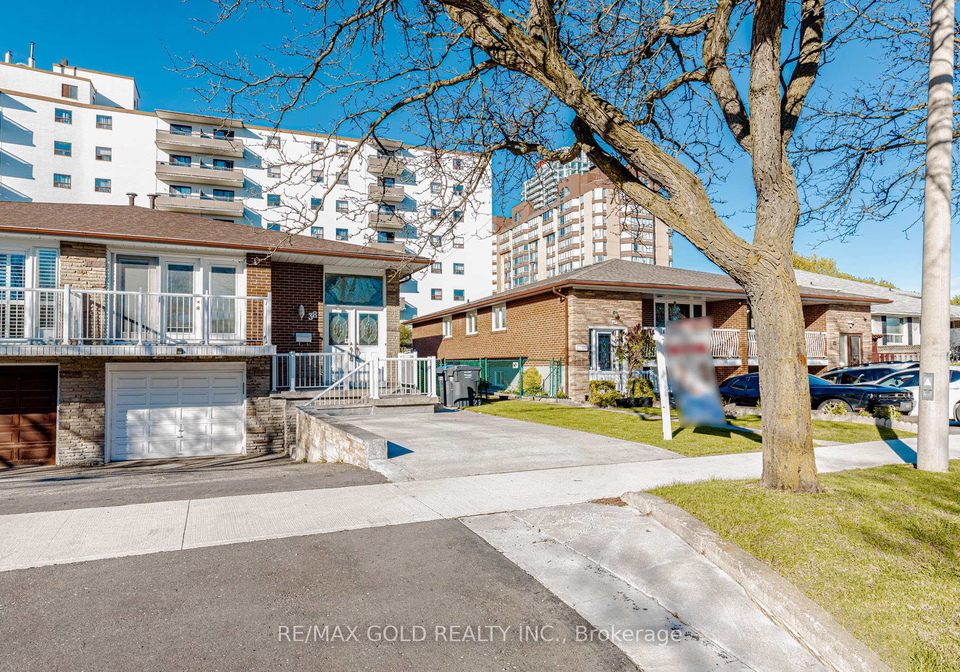 38-achill-crescent-mississauga-ontario-w13165564