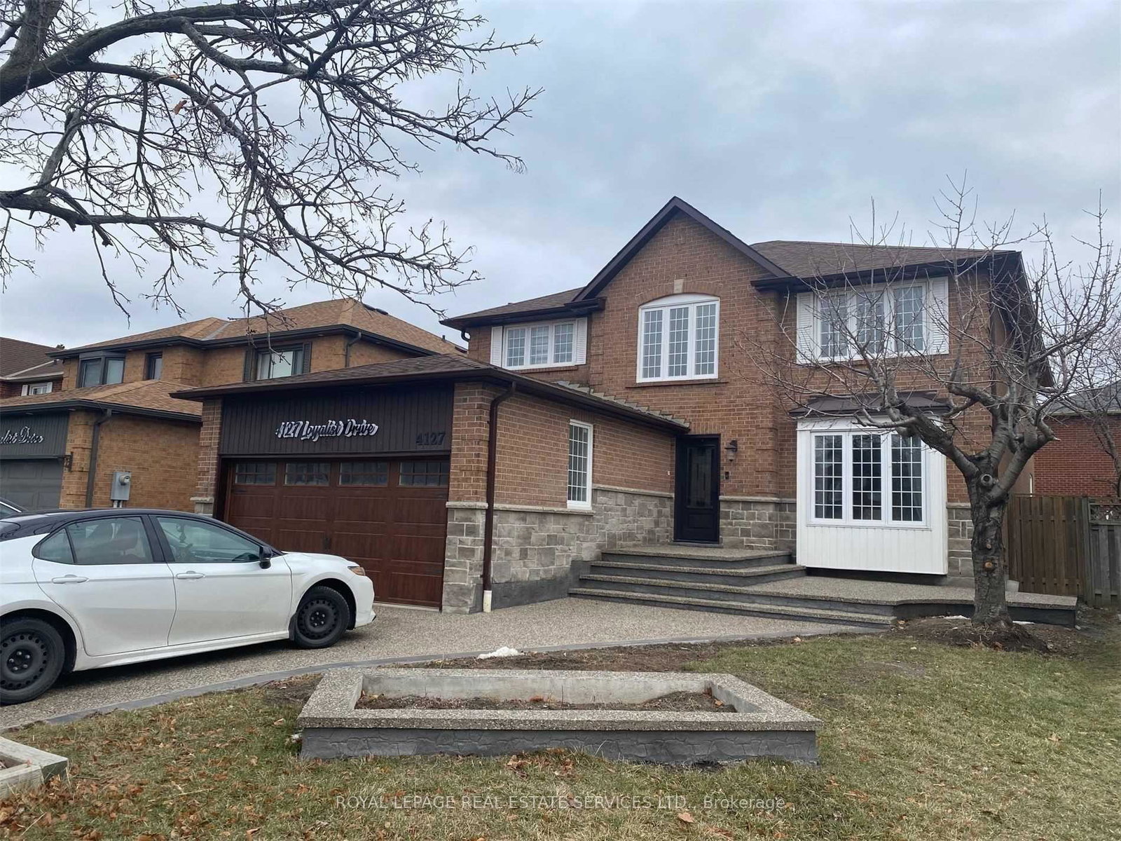 4127-loyalist-drive-mississauga-ontario-w13165730