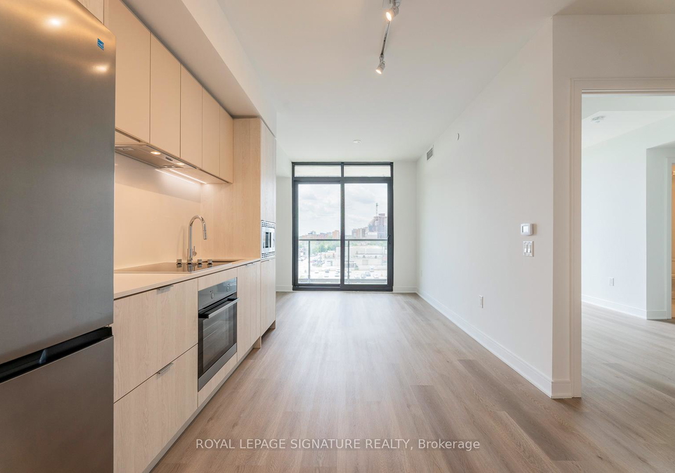 86-dundas-street-e-mississauga-ontario-w13165842