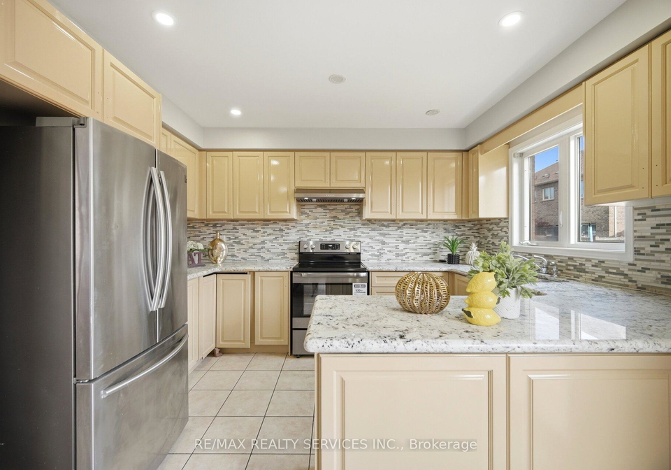 84-pomell-trail-brampton-ontario-w13165868