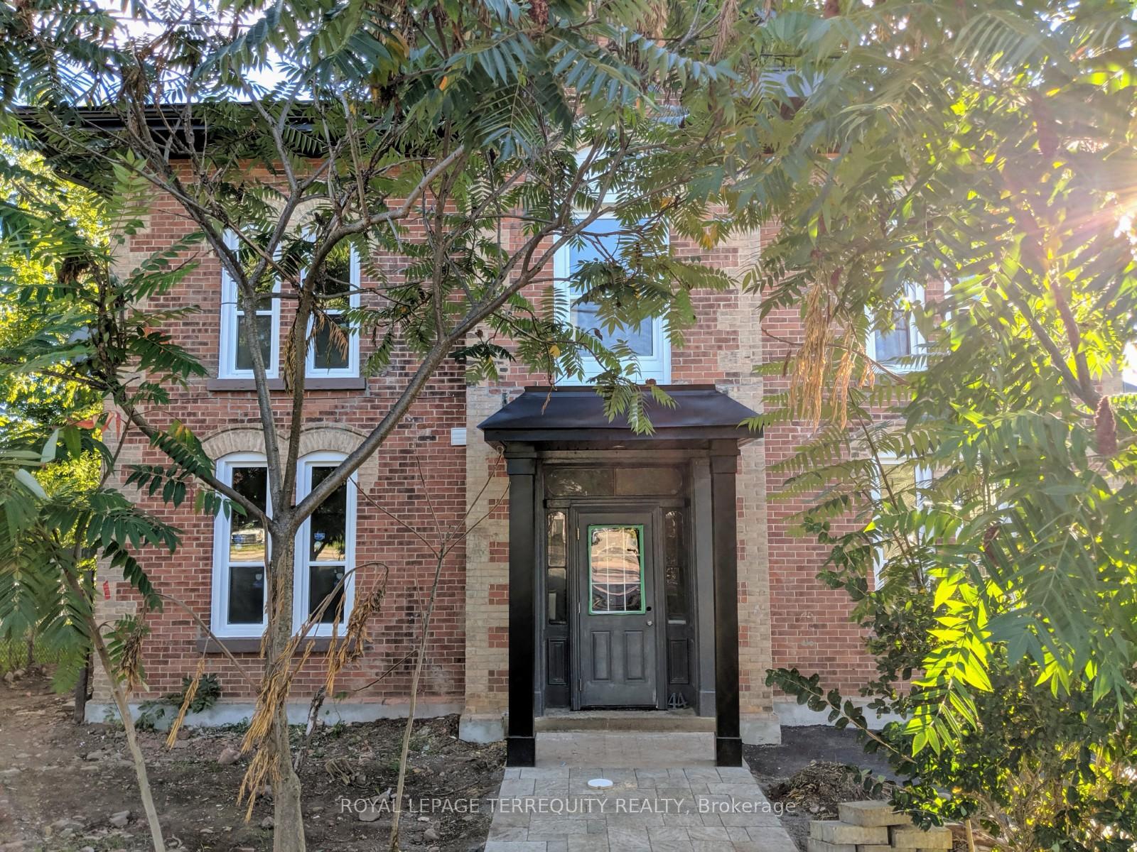 44-main-street-n-halton-hills-ontario-w13165892