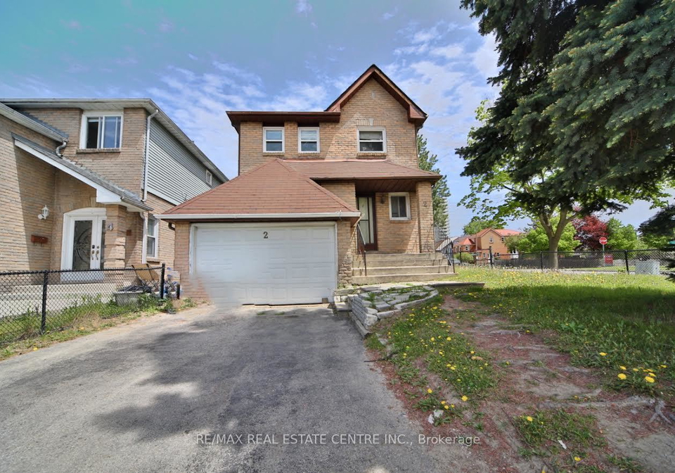 2-roehampton-crescent-brampton-ontario-w13165904