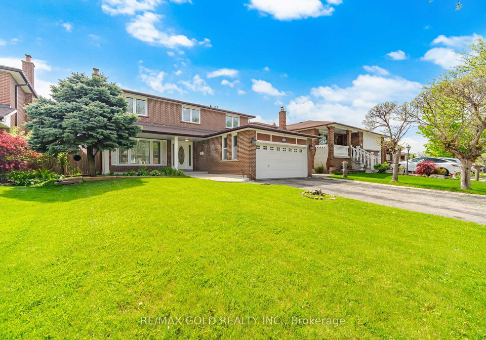 277-centre-street-n-brampton-ontario-w13165922