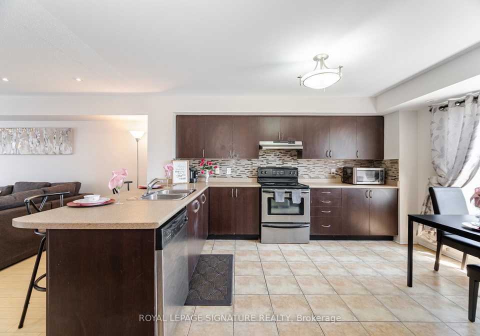 4855-half-moon-grove-mississauga-ontario-w13165968