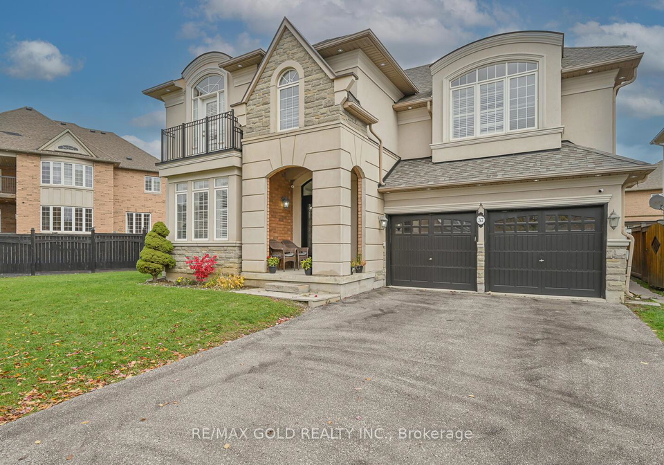 37-scotchmere-crescent-brampton-ontario-w13165984