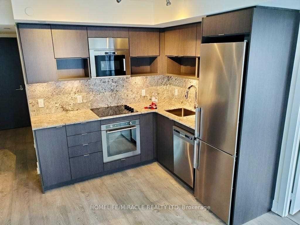 7-mabelle-avenue-etobicoke-ontario-w13165986