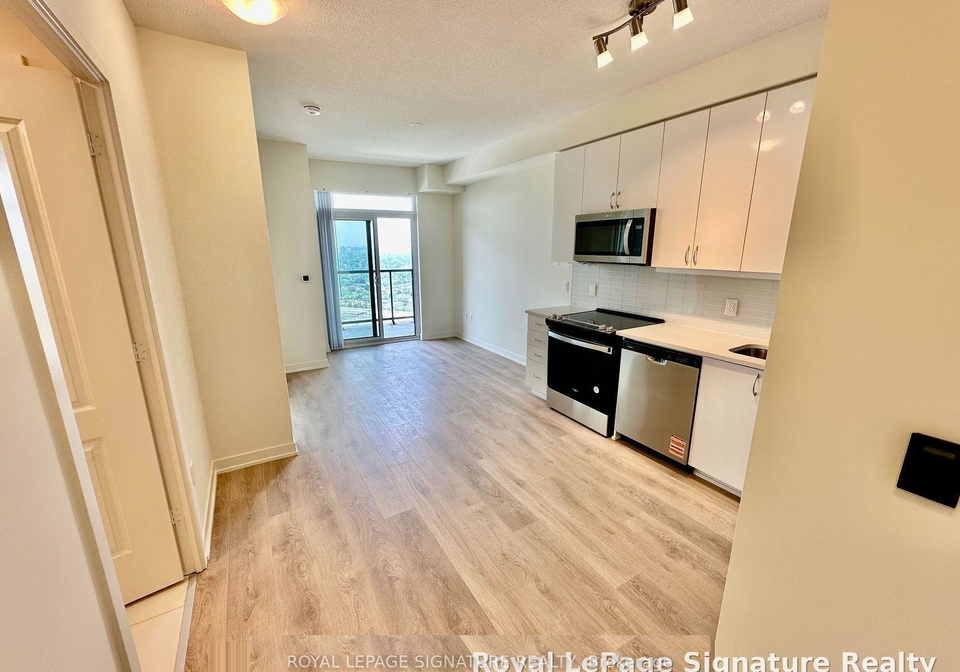 38-annie-craig-drive-etobicoke-ontario-w13166006