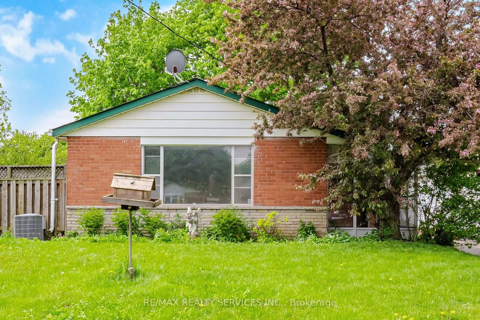 27-hadrina-street-brampton-ontario-w13166028