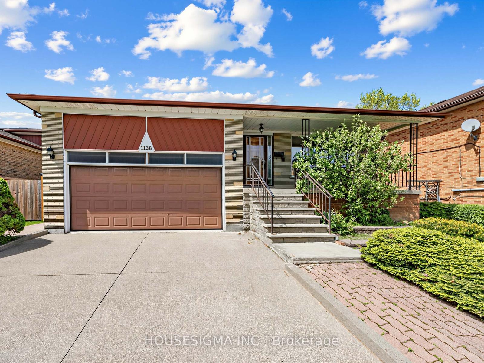 1136-glencairn-avenue-north-york-ontario-w13166046
