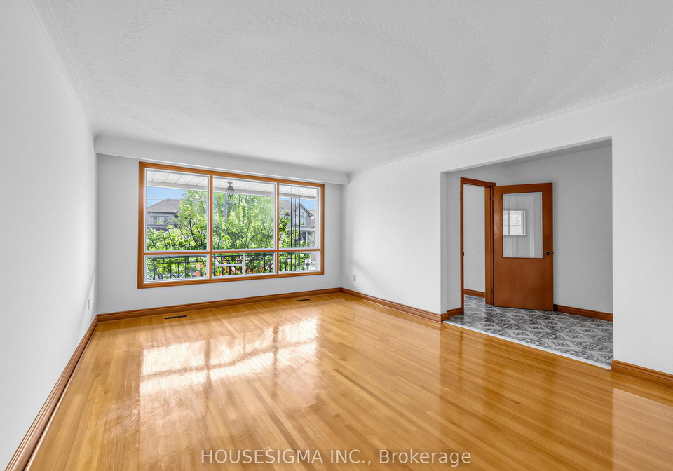 1136-glencairn-avenue-north-york-ontario-w13166046
