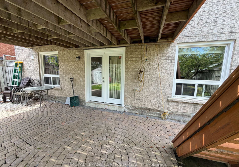7266-sandhurst-bsmnt-drive-n-mississauga-ontario-w13166054