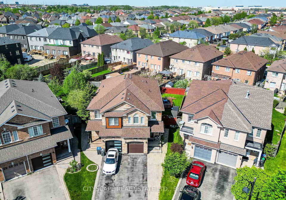 6681-jazzy-mews-mississauga-ontario-w13166172