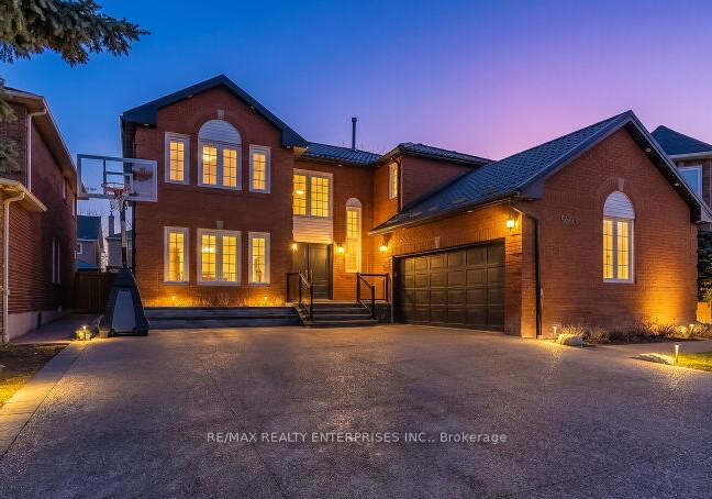 5683-oldcastle-crescent-mississauga-ontario-w13166238
