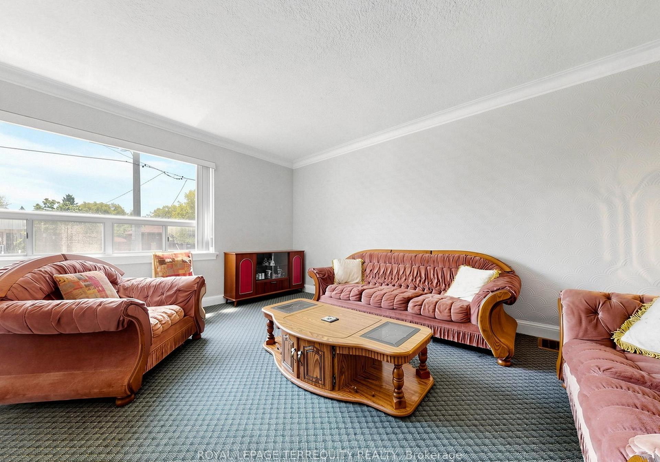 39-coules-court-etobicoke-ontario-w13166510