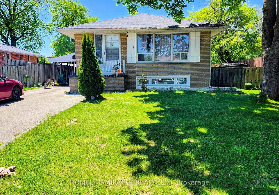 7-mcclure-avenue-brampton-ontario-w13166822
