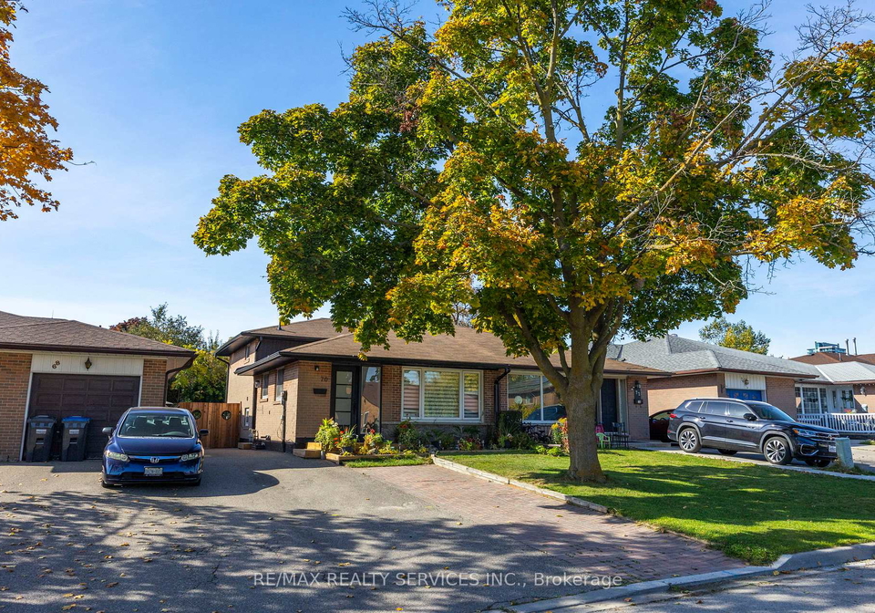 70-wilton-drive-brampton-ontario-w13166826