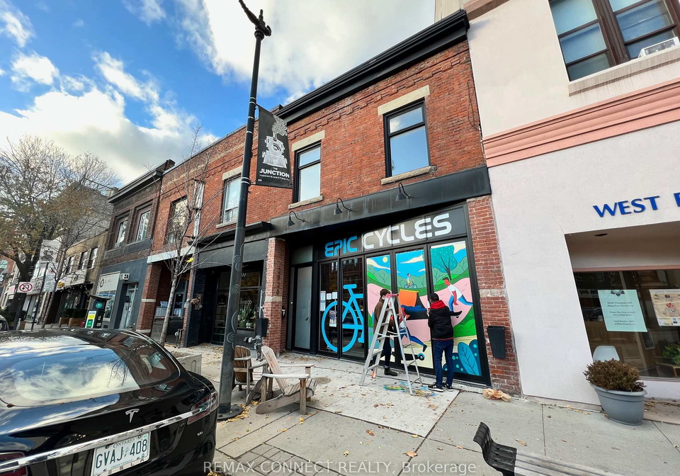 2828-dundas-street-w-toronto-ontario-w13166870