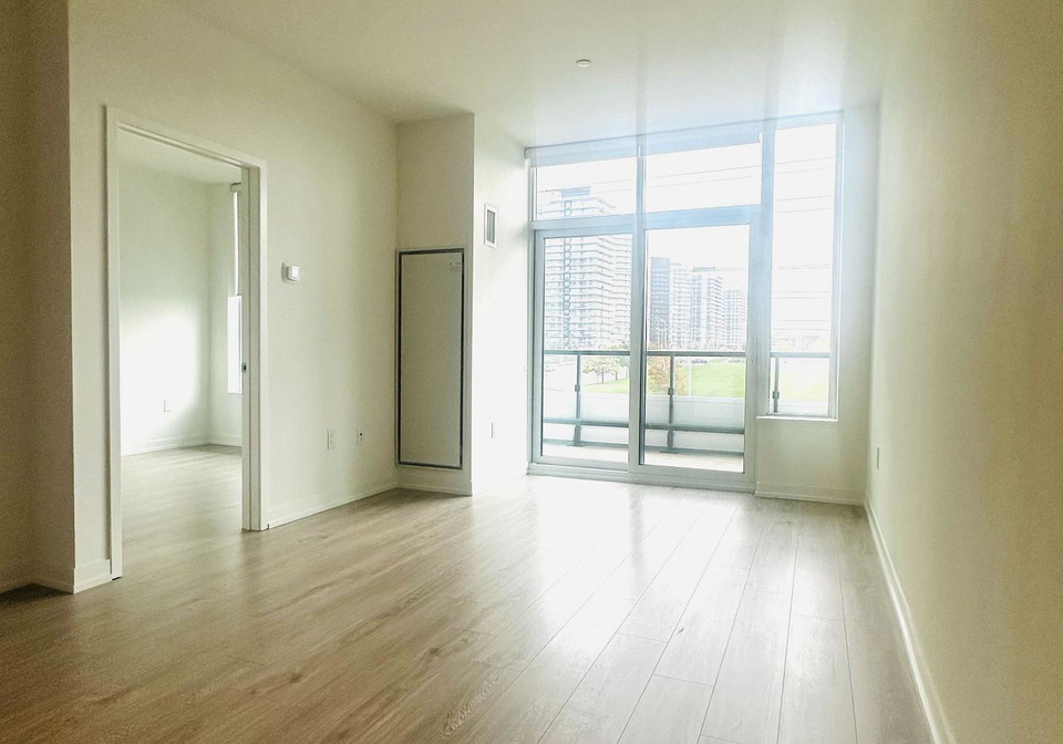 2485-eglinton-avenue-w-mississauga-ontario-w13166992