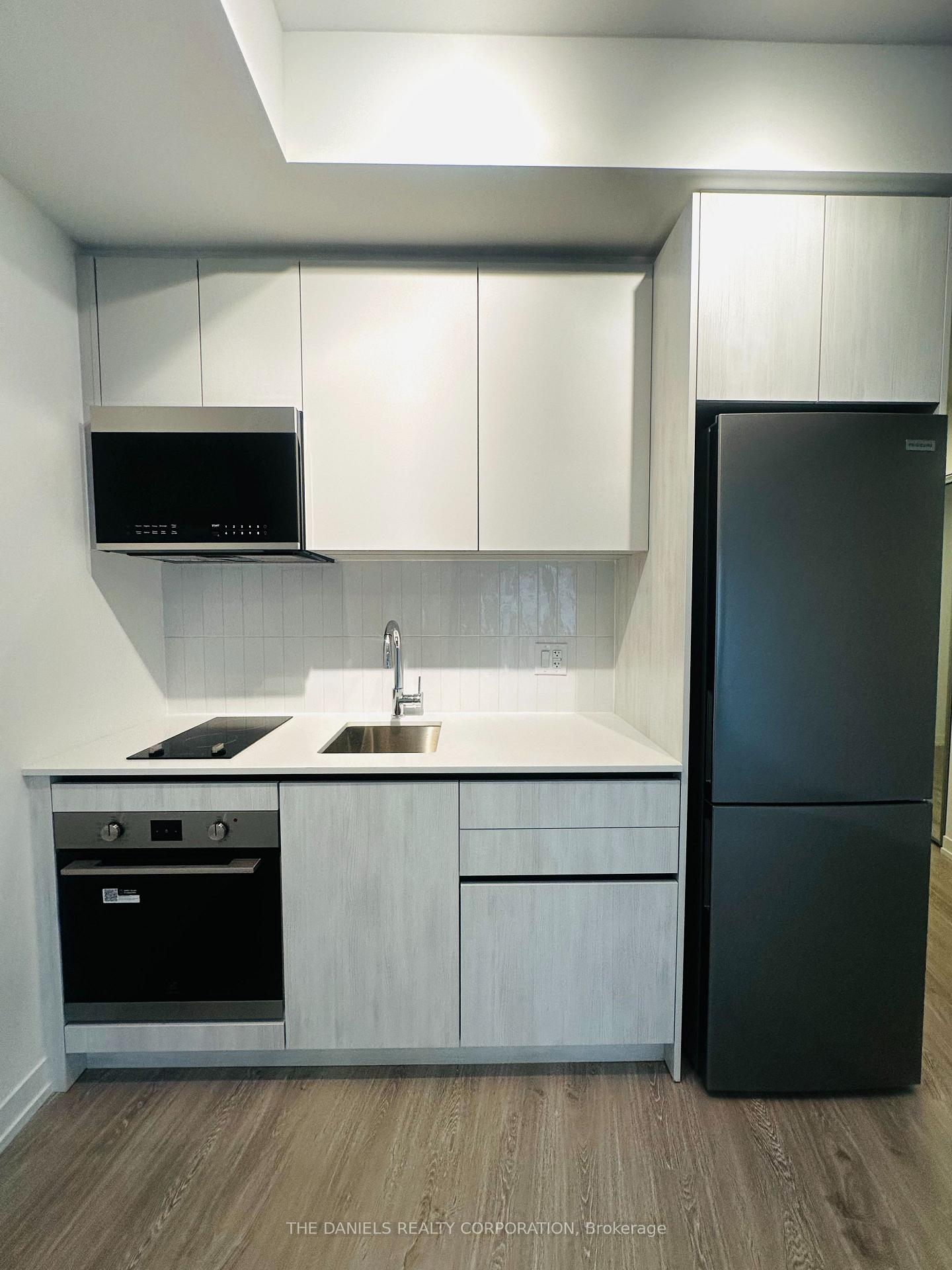 2485-eglinton-avenue-w-mississauga-ontario-w13167018