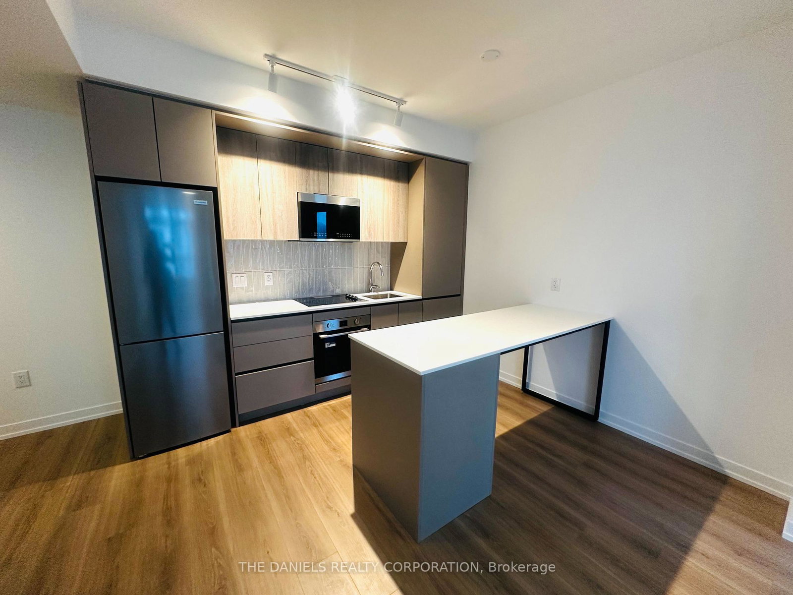 2485-eglinton-avenue-w-mississauga-ontario-w13167064