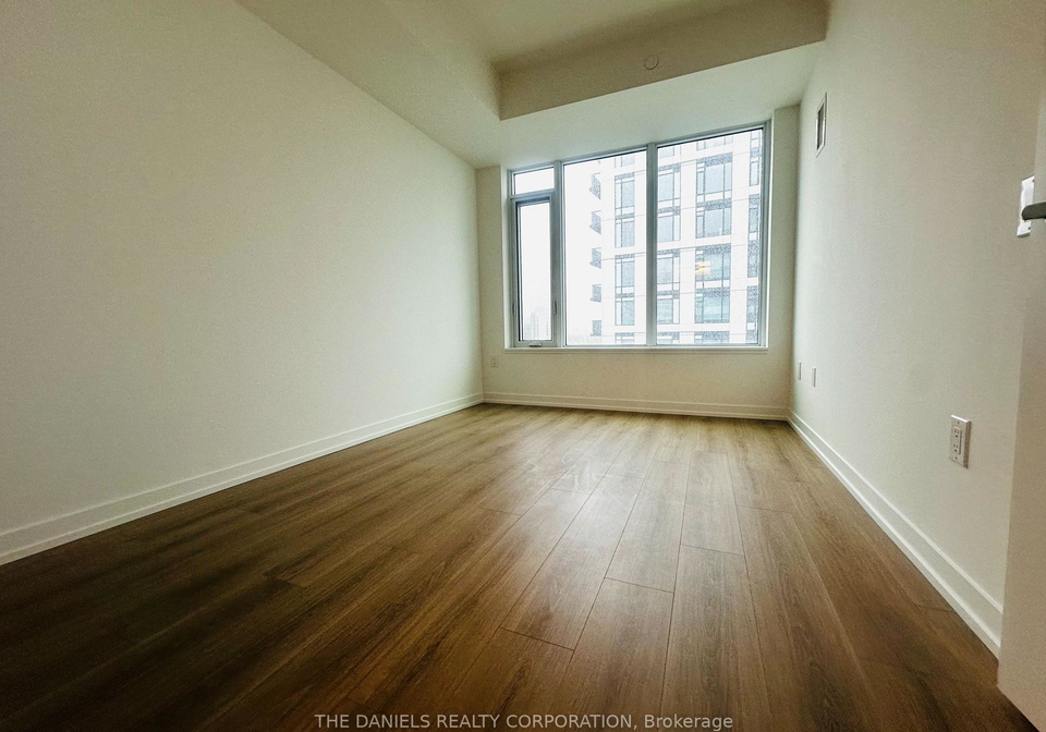 2485-eglinton-avenue-w-mississauga-ontario-w13167064