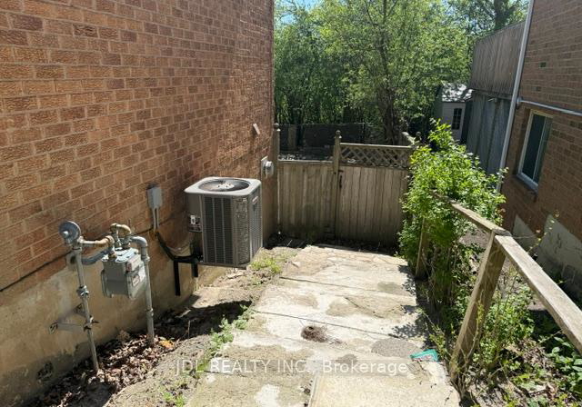 1238-winterbourne-drive-oakville-ontario-w13167088
