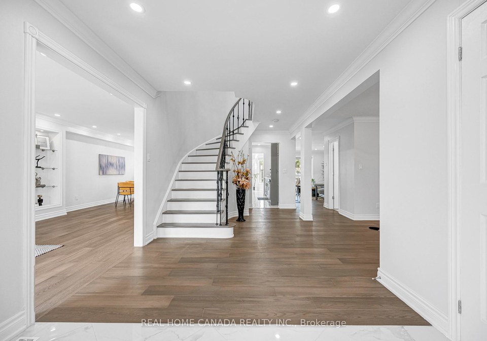 5315-huntingfield-drive-mississauga-ontario-w13167164