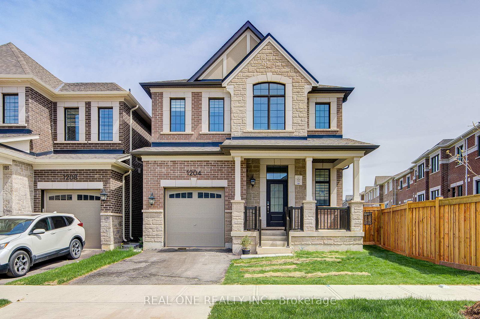 1204-onyx-trail-oakville-ontario-w13167168
