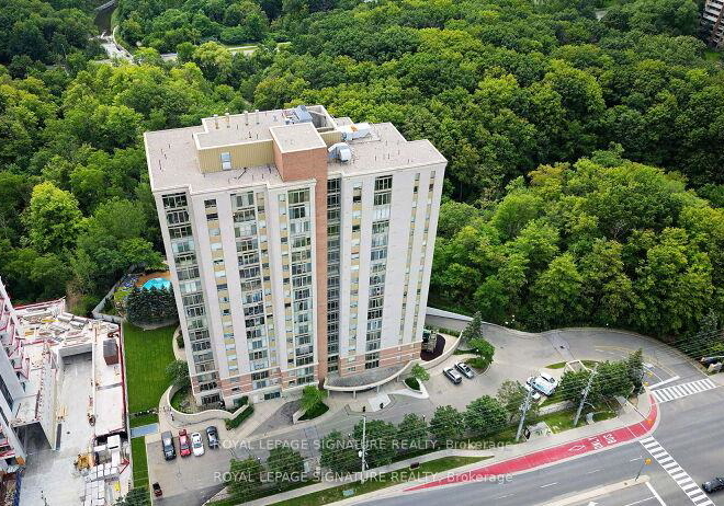 200-burnhamthorpe-road-mississauga-ontario-w13167338