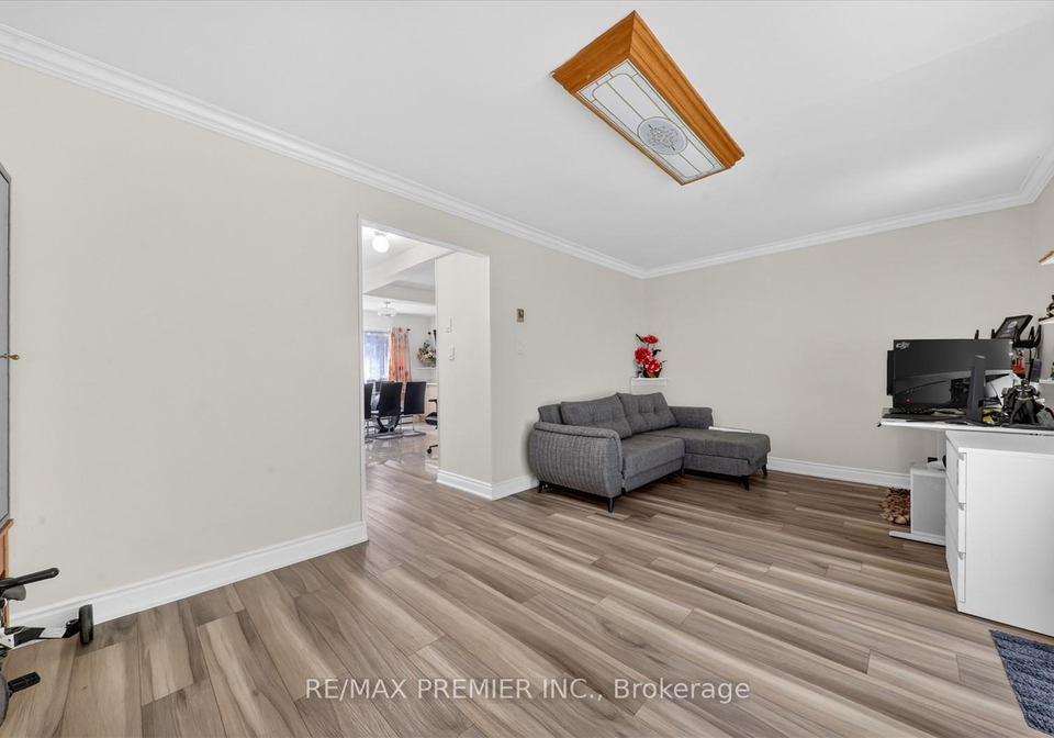 85-driftwood-avenue-york-ontario-w13167408