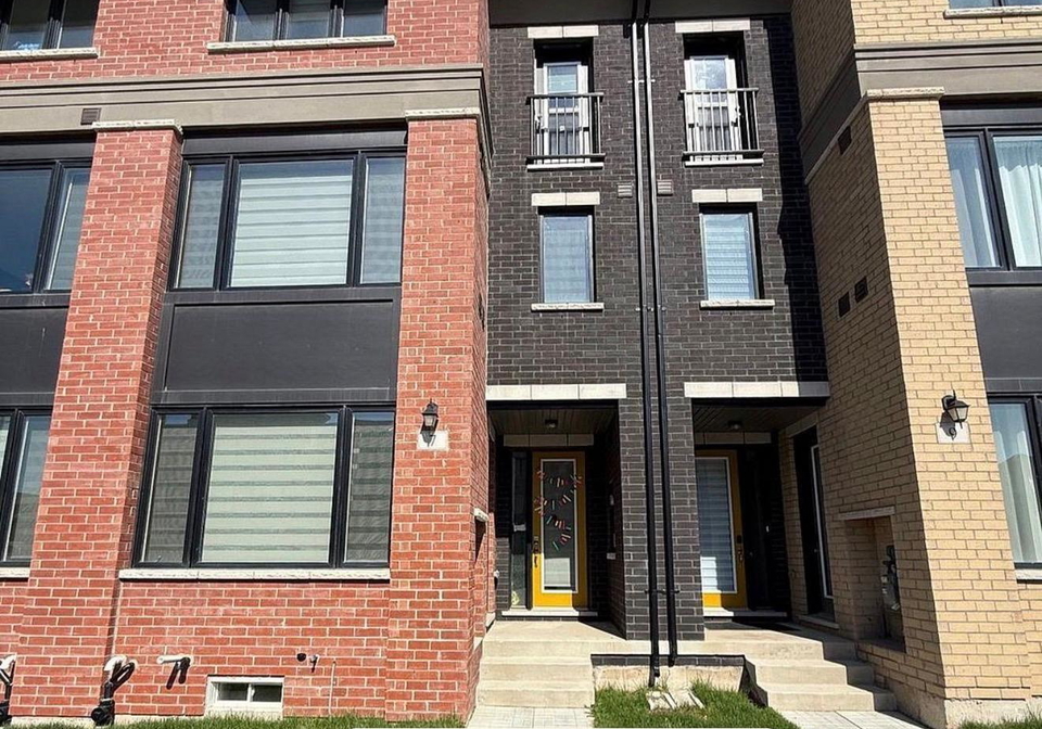 7-marvin-avenue-oakville-ontario-w13167428