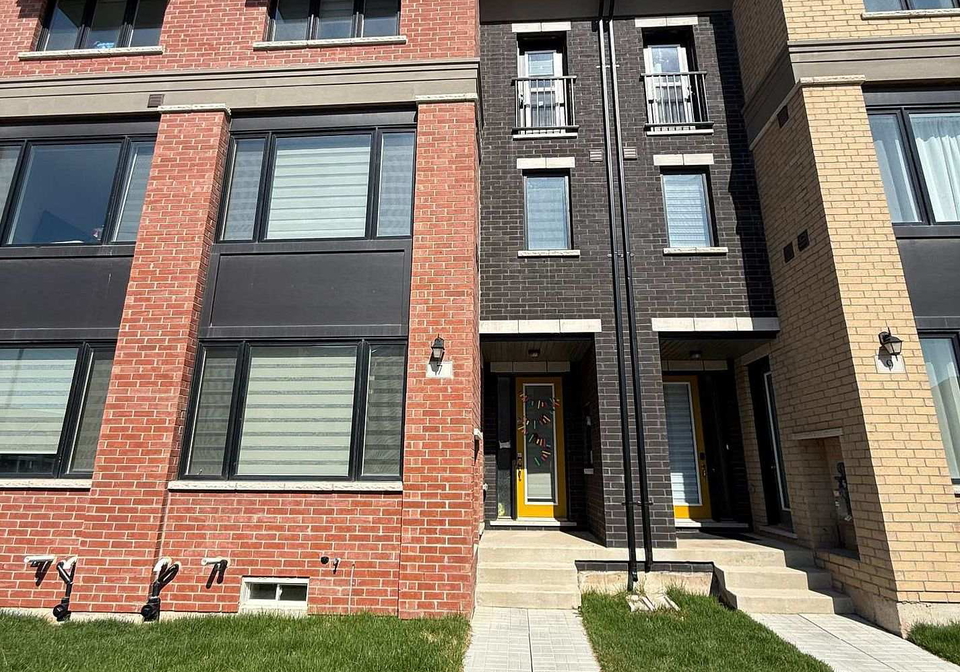 7-marvin-avenue-oakville-ontario-w13167428