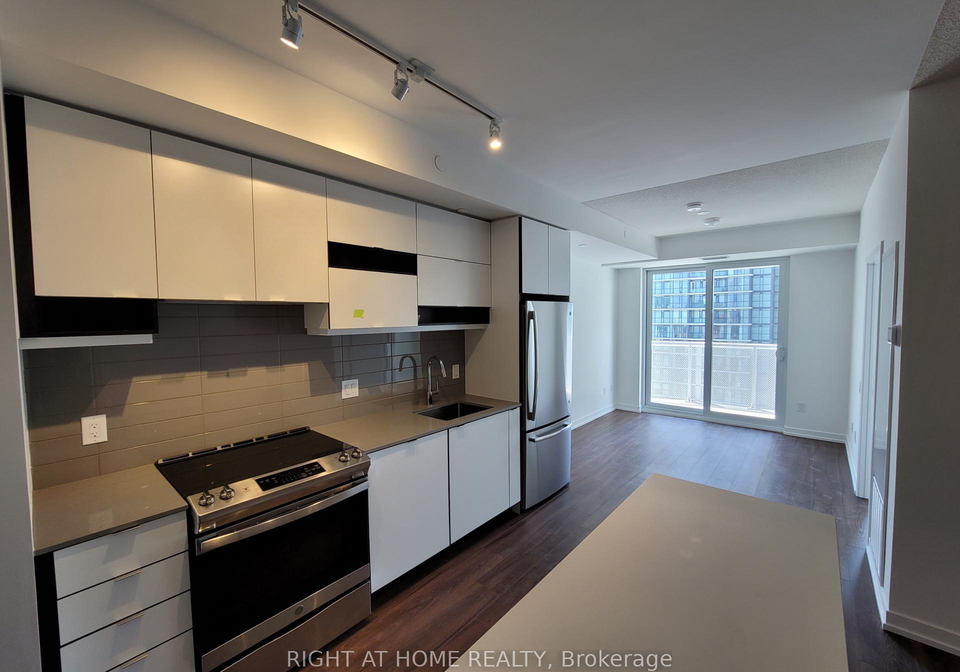 4065-confederation-parkway-mississauga-ontario-w13167472
