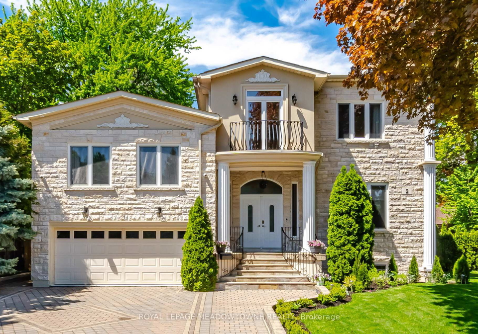 2-the-keanegate-street-etobicoke-ontario-w13167508