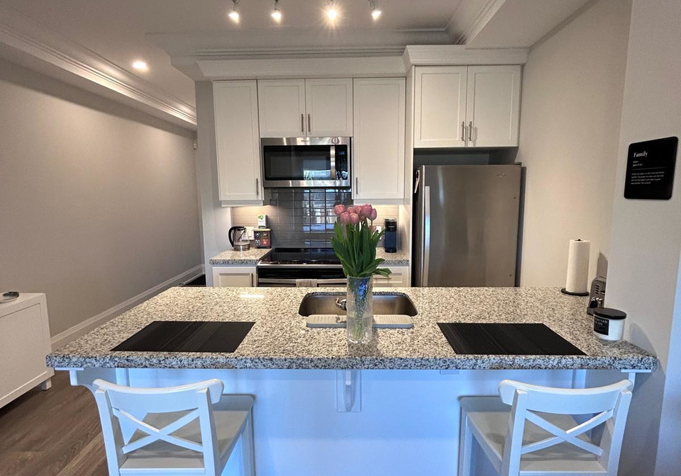 4040-upper-middle-road-burlington-ontario-w13167724