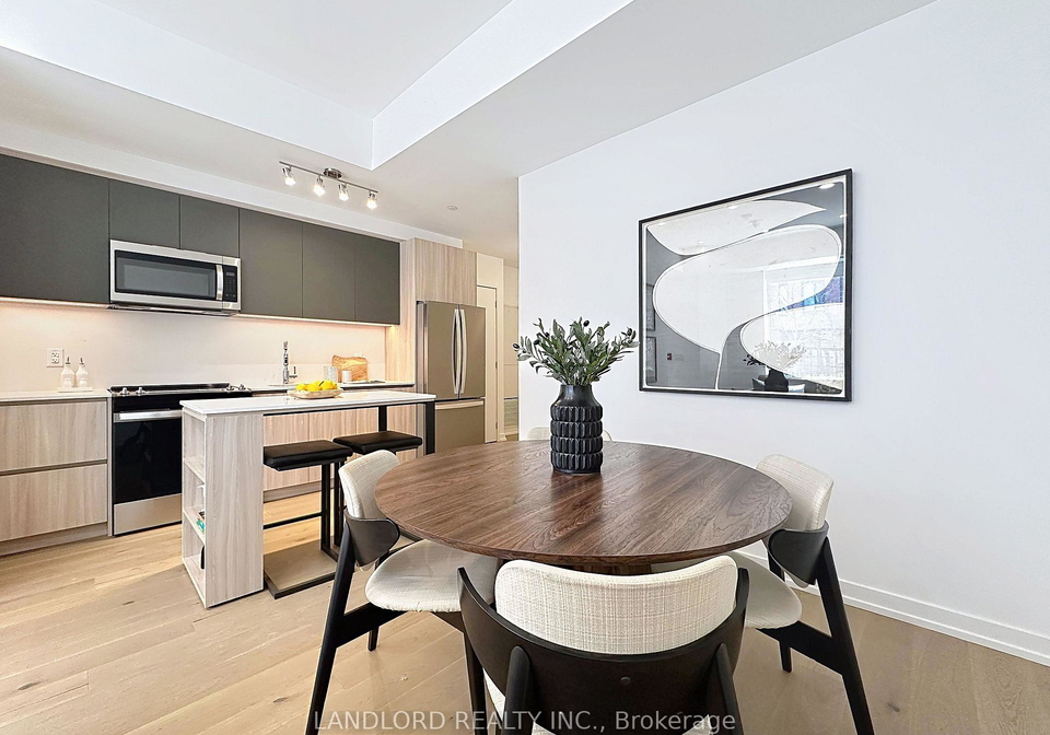 15-maryport-avenue-york-ontario-w13168056