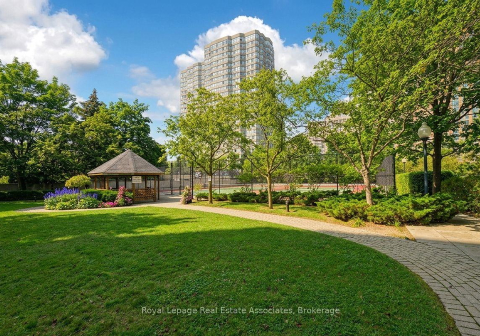 55-elm-drive-w-mississauga-ontario-w13168196