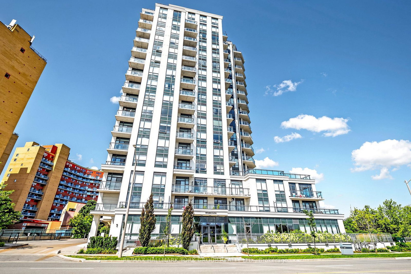 840-queens-plate-drive-etobicoke-ontario-w13168216