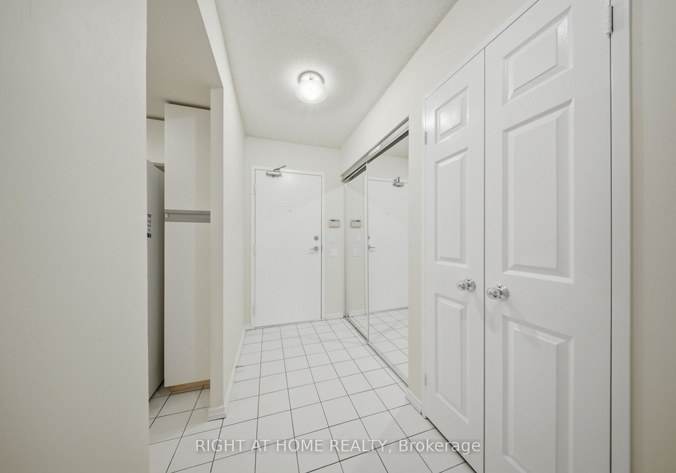 335-webb-drive-mississauga-ontario-w13168234