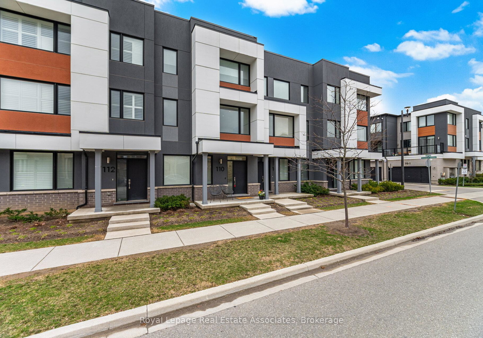 110-huguenot-road-oakville-ontario-w13168360