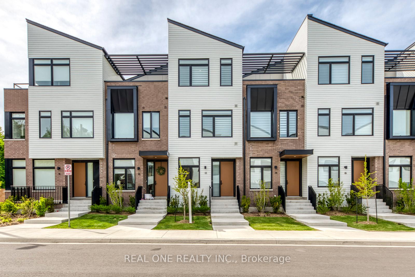 20-lou-parsons-way-mississauga-ontario-w13168666