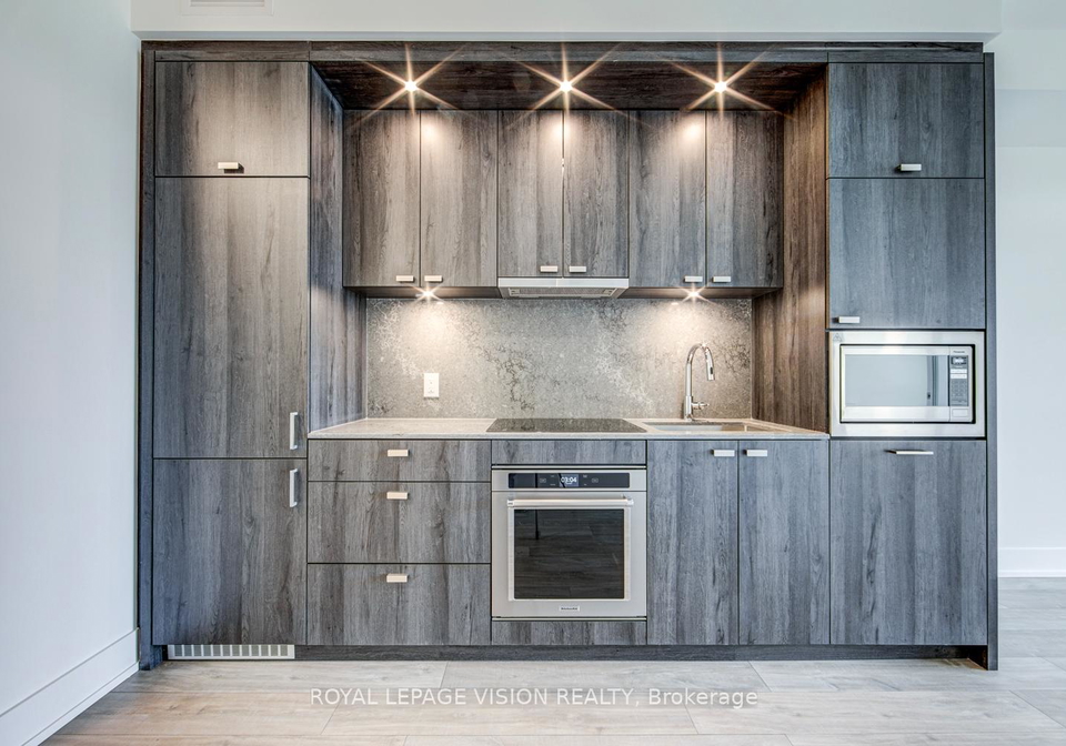 858-dupont-street-toronto-ontario-w13168764