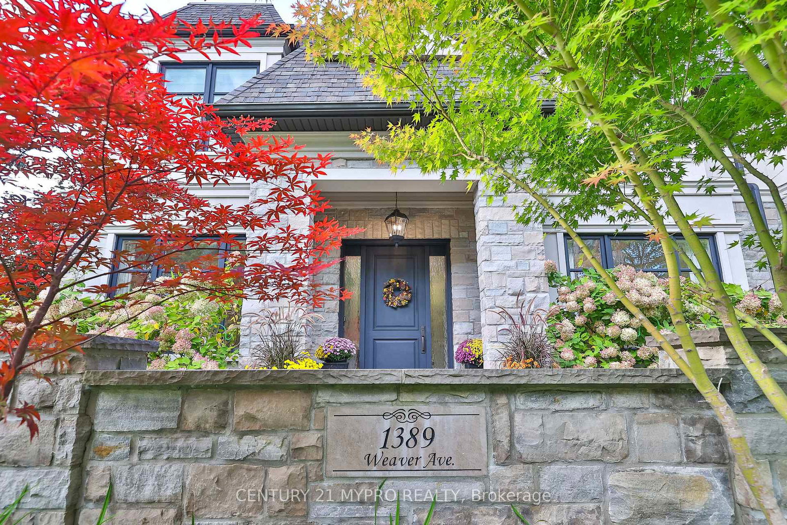 1389-weaver-avenue-oakville-ontario-w13168784