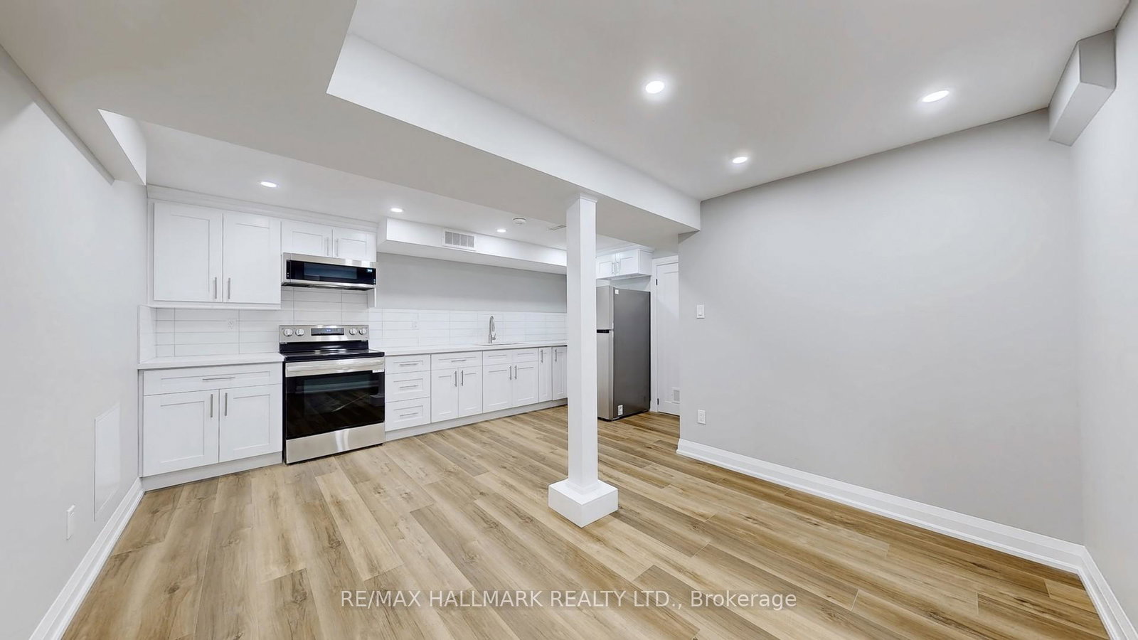 6384-plowmans-heath-mississauga-ontario-w13168792