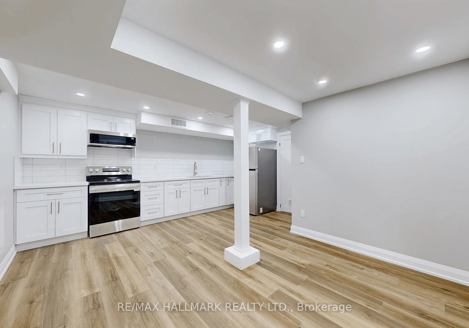 6384-plowmans-heath-mississauga-ontario-w13168792