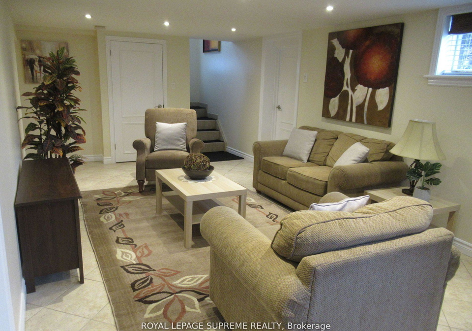 44-winston-park-boulevard-york-ontario-w13168862
