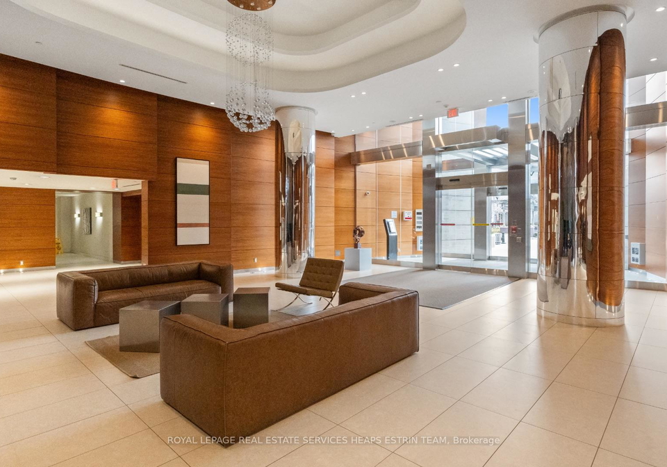 5-valhalla-inn-road-etobicoke-ontario-w13168868
