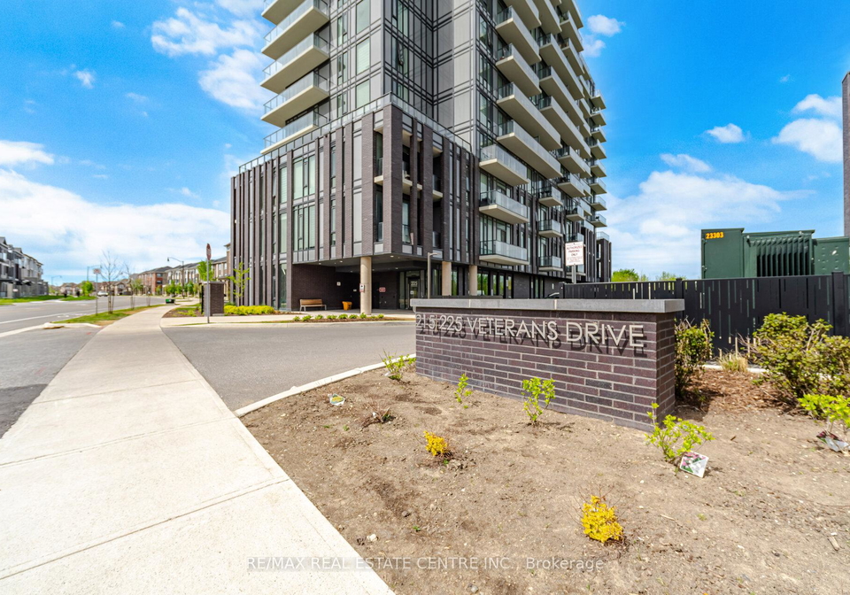 225-veterans-drive-brampton-ontario-w13168884